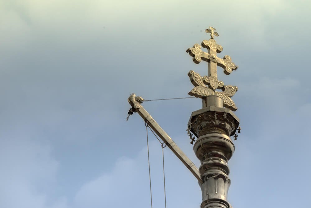 architecture-of-church-photomentor