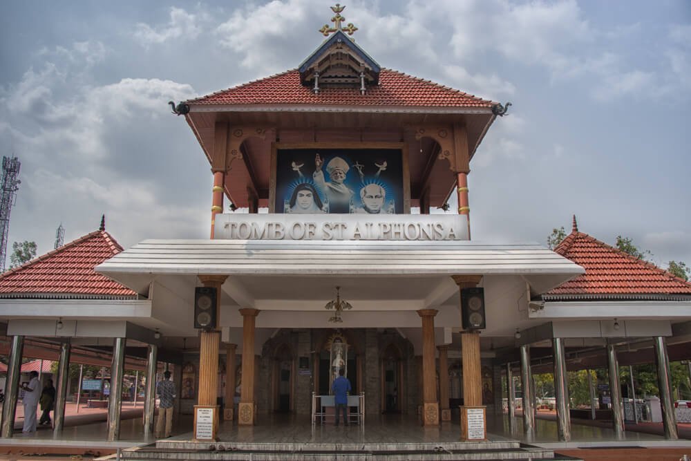 architecture-of-india-churches-photomentor