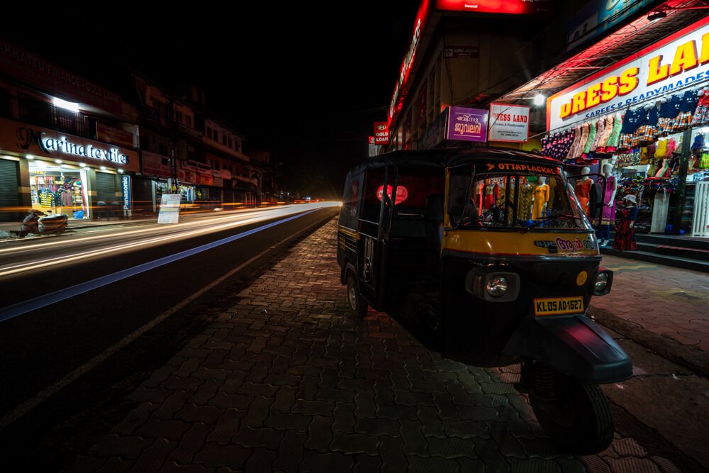 best-16-photography-tricks-applied-in-photography-photomentor-lighttrails-abhishek