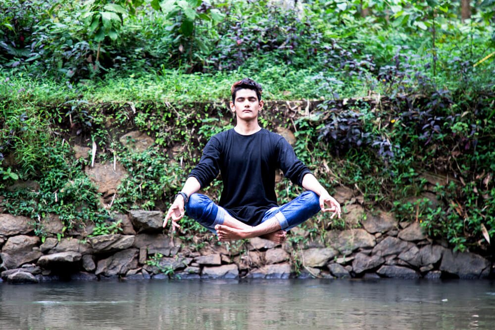 top10_Levitation_photography_photomentor_bhanuprakash