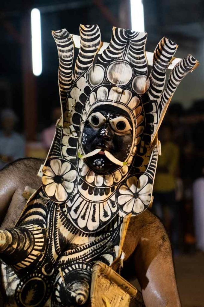 Kari marutha kolam