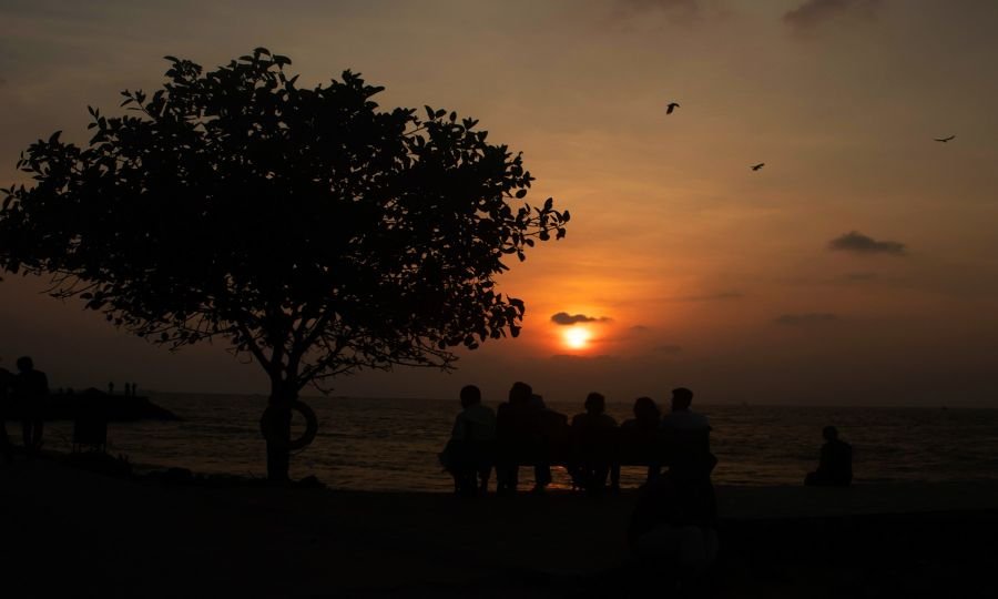 the-golden-hour-landscape-photography-basil mathew