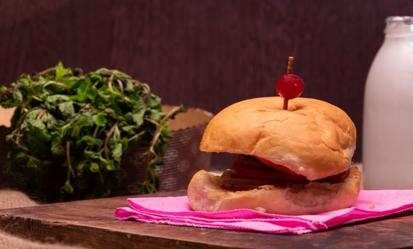 the-king-of-burgers-food-photography-arjun a raj