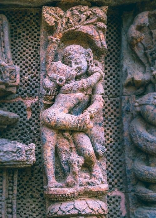 love-story-in-stone-vishnu
