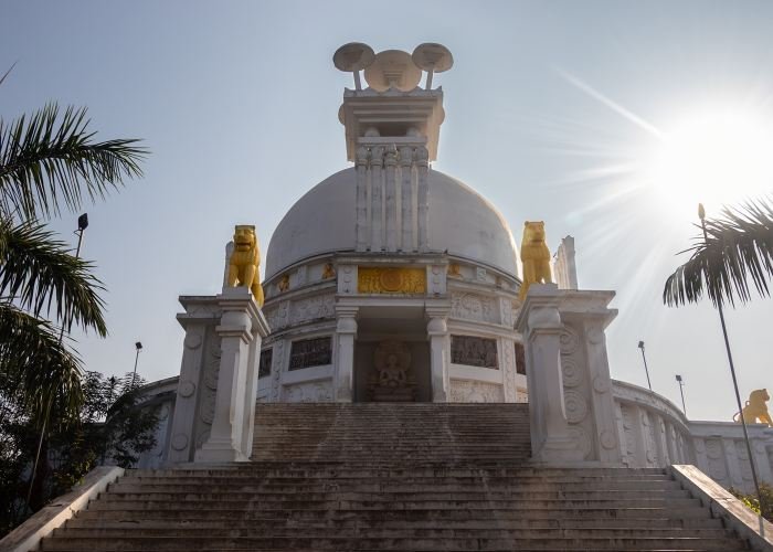 shanti- stupa-geevarghese