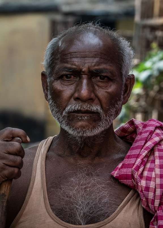 Over-flowing-emotions-portrait-photography-sachu
