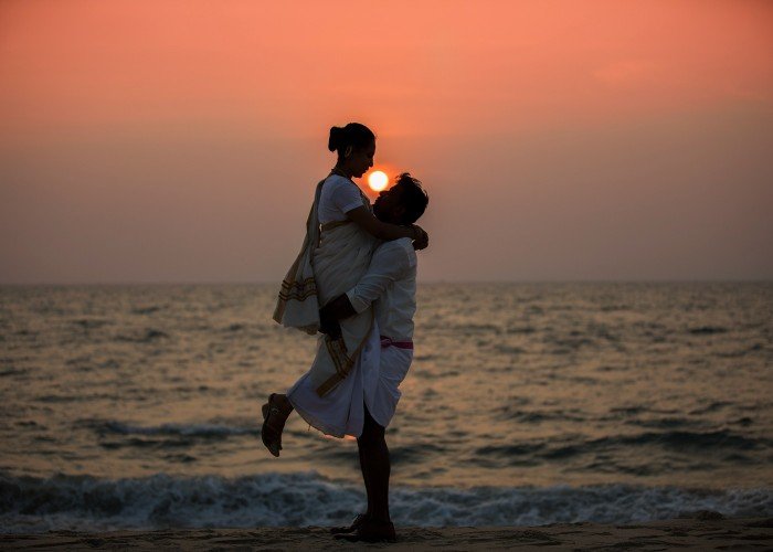 like-burning-sun-wedding-photography-sachu