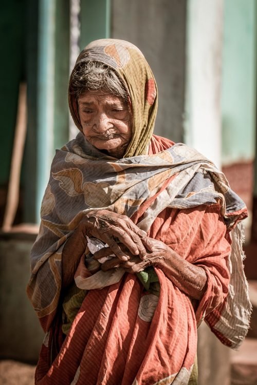 silent weeping-portrait-photography-geevarghese