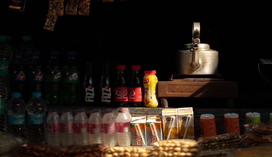 glimpse-of-sweetness-street-photography-ebin p j