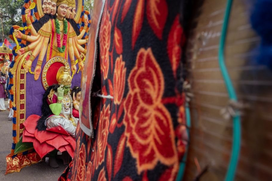 godly hues sacred streets capes unveild heet gujarat creativehut