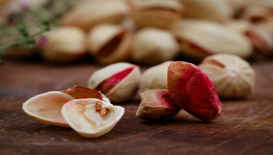 pista -nuts-are-rich-in-protien-govind