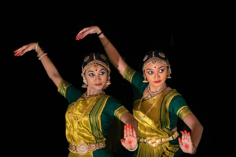 sarpasirsham this mudra is-used to denote a snake hood sandal paste slower drinking water abiraj creativehut