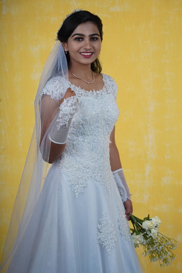 girl-in-white-frock-with-bokheh