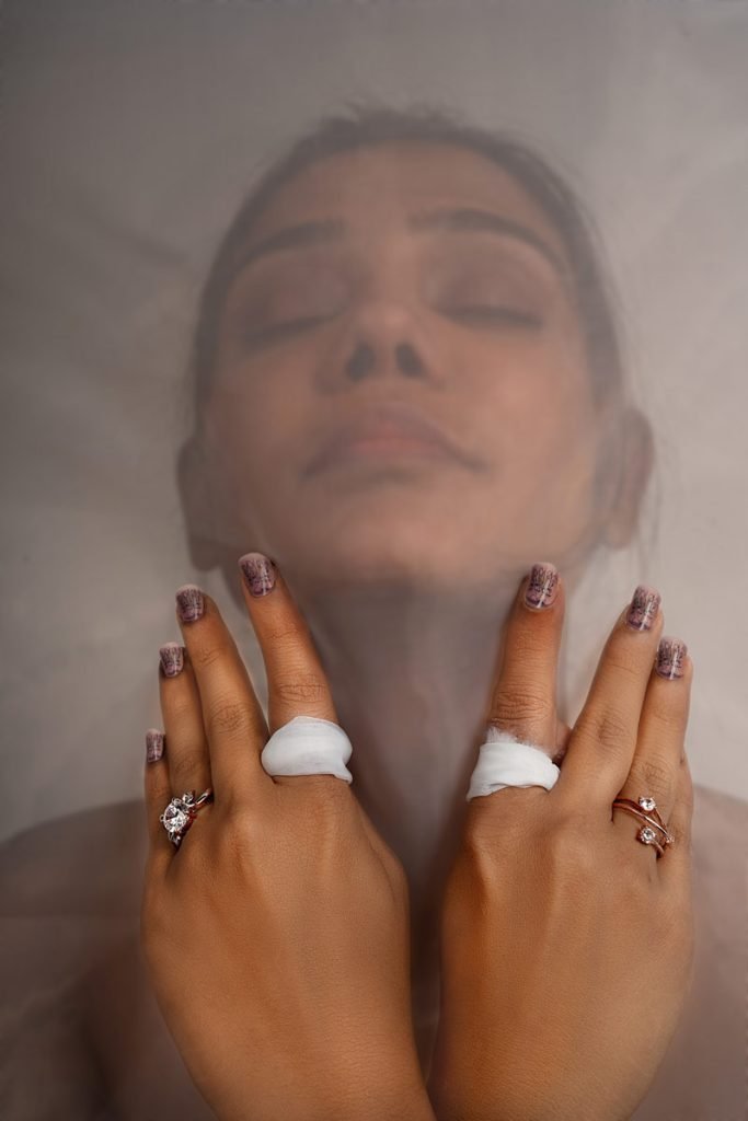 a girl with two rings of gold and silver