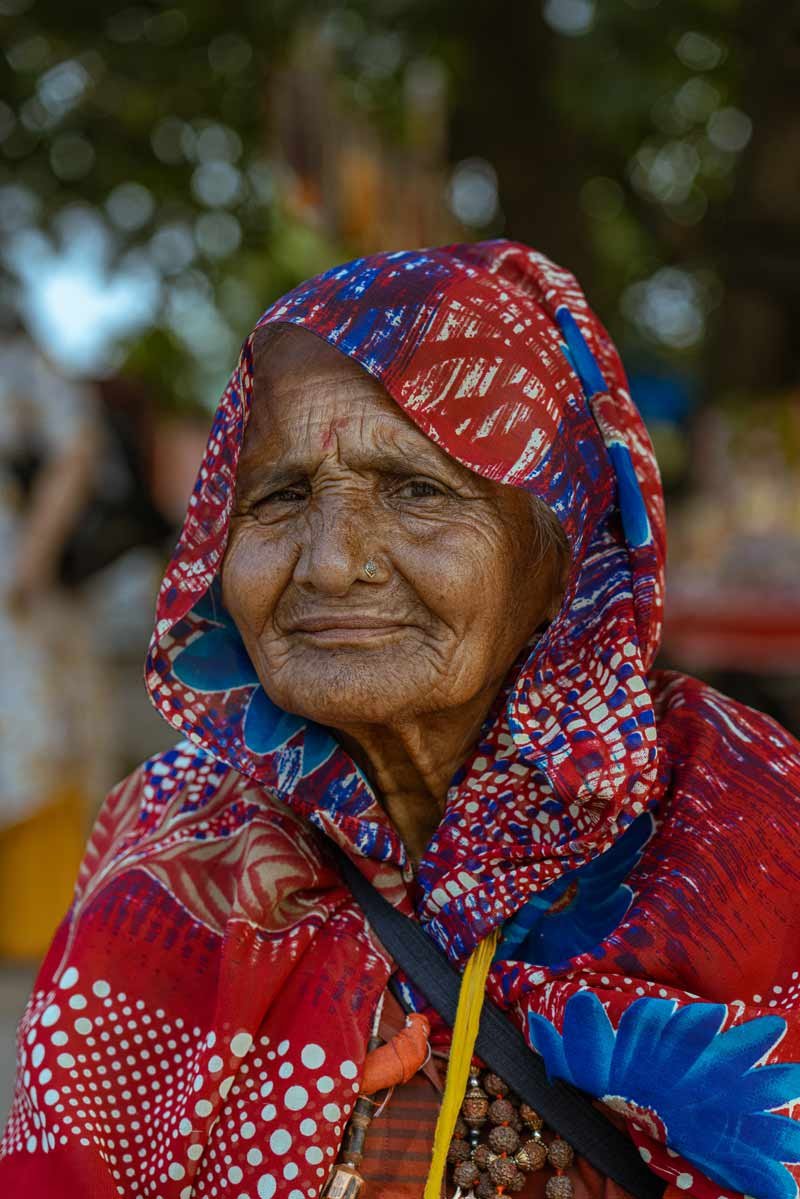 a old women with red sari