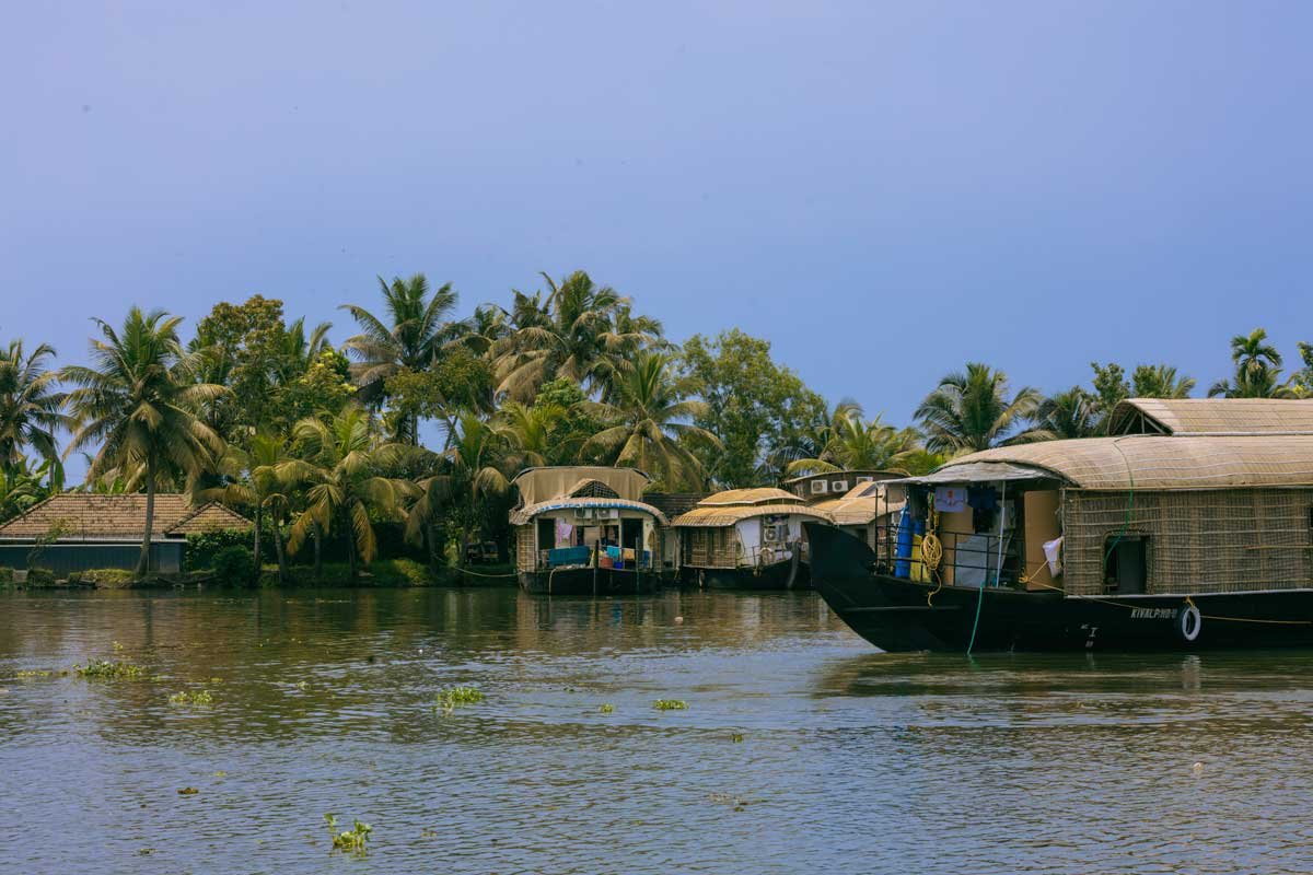 boats are standing in clam water