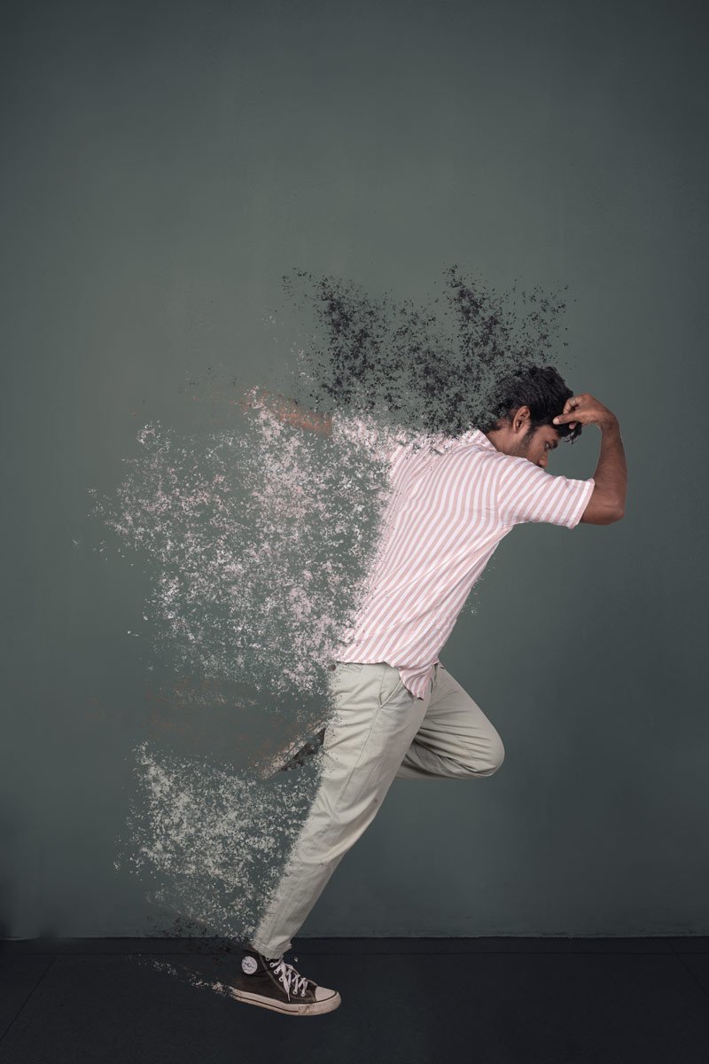 With dispersion editing, I depict delicate Free Mindscapes, portraying inner peace and raw anger in artistic expression.