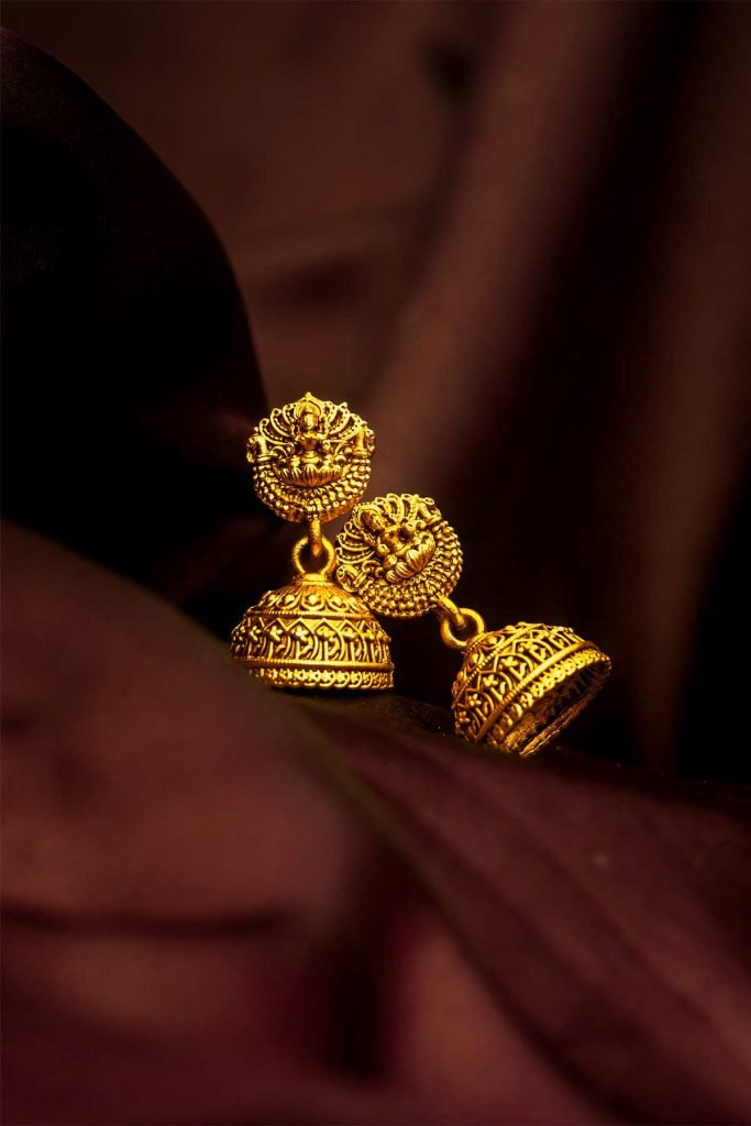 glowing golden earrings