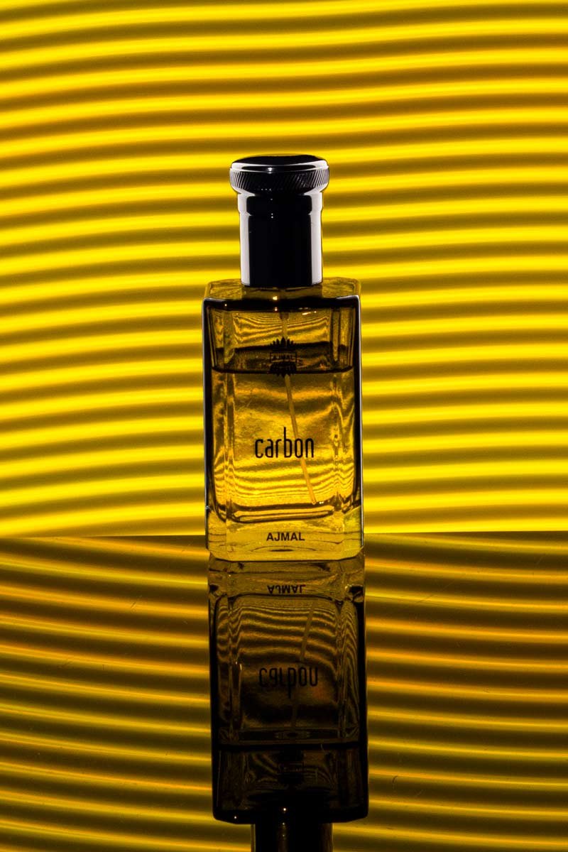 Citrus aura under light painting photography