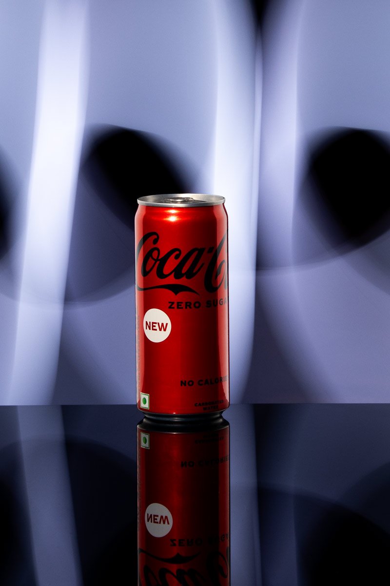 Classic taste in red can