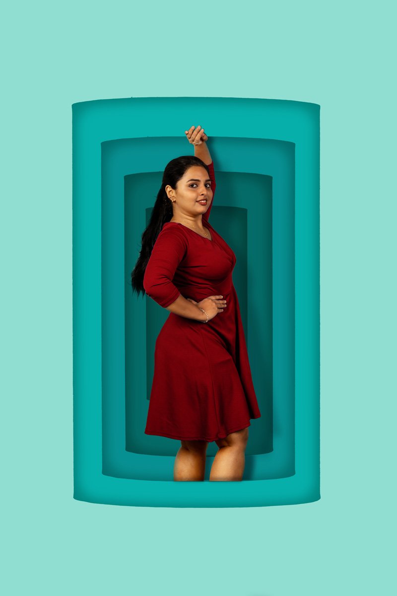 model inside a graphic rectangle