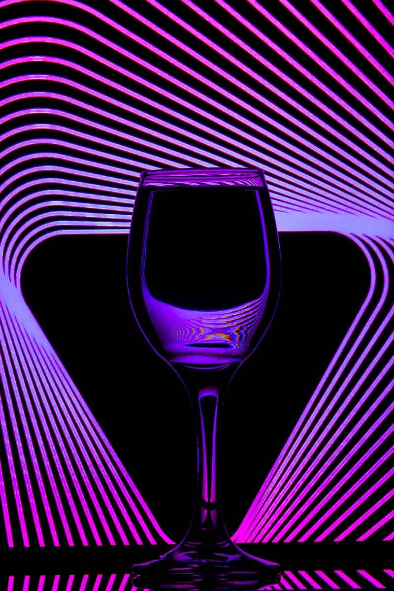 Visual alchemy through refraction photography