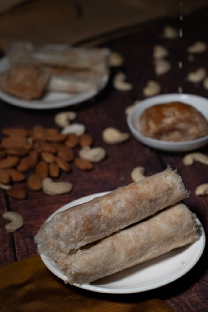 A sweets looks like a paper