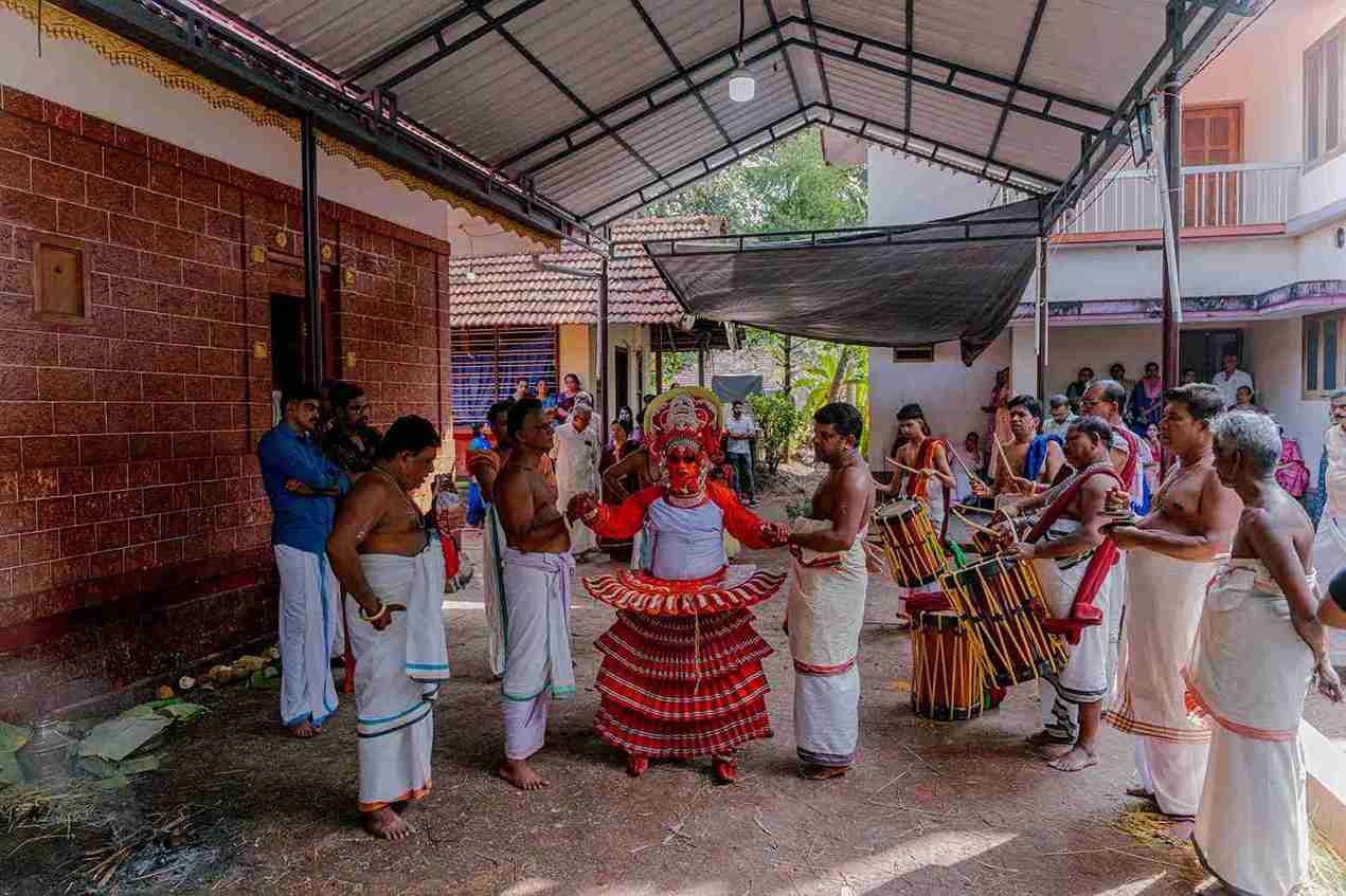 Divine tradition of theyyam art