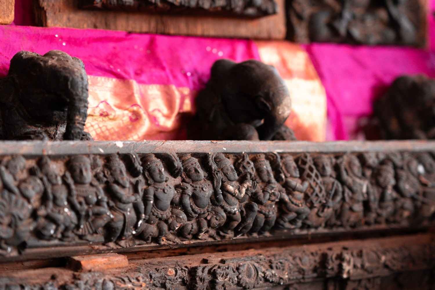 Sculpture Art craft in Thirunakkara Temple