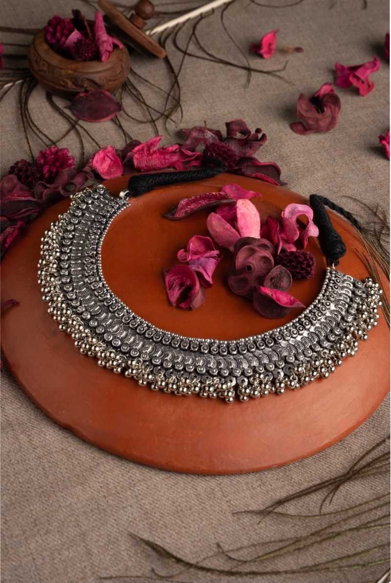 twilight Floral necklace with your heartbeat.
